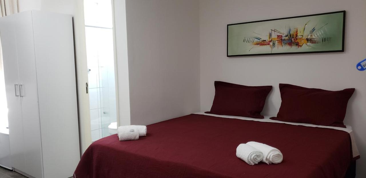 Hotel Live In