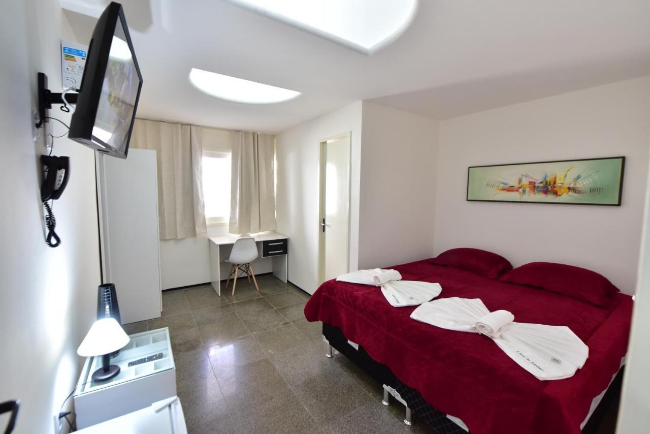 Hotel Live In