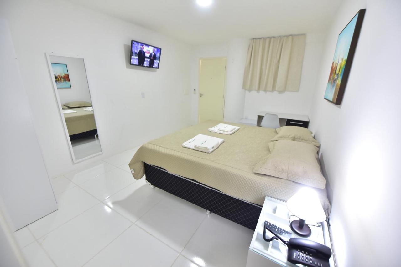 Live In Hotel 3*